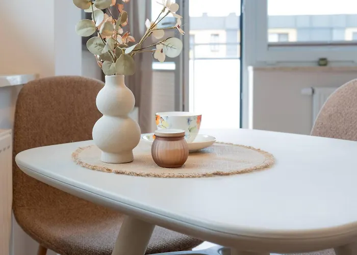 Orange Glow Terrace Ac Free Parking وارسو