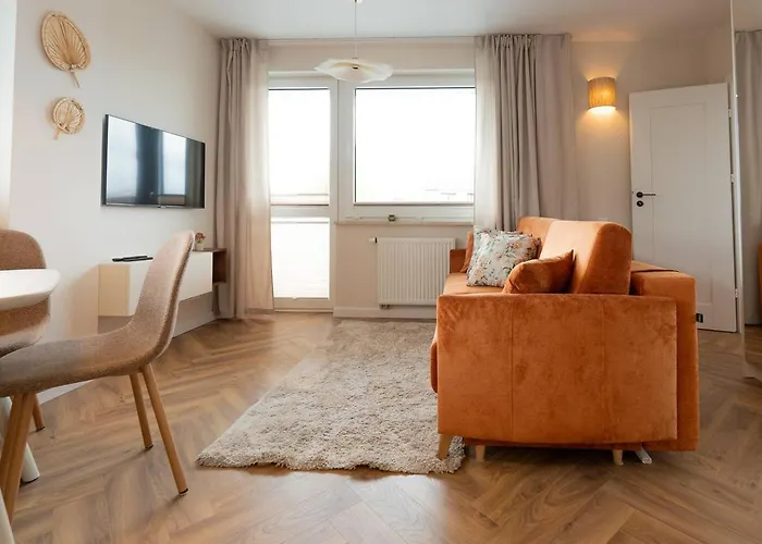 Orange Glow Terrace Ac Free Parking وارسو